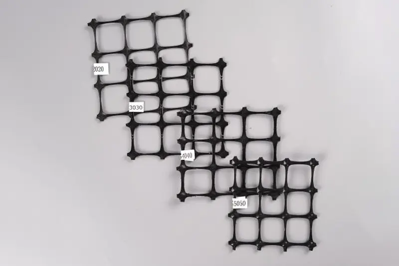 Biaxial-Stretch-Geogrid9pi