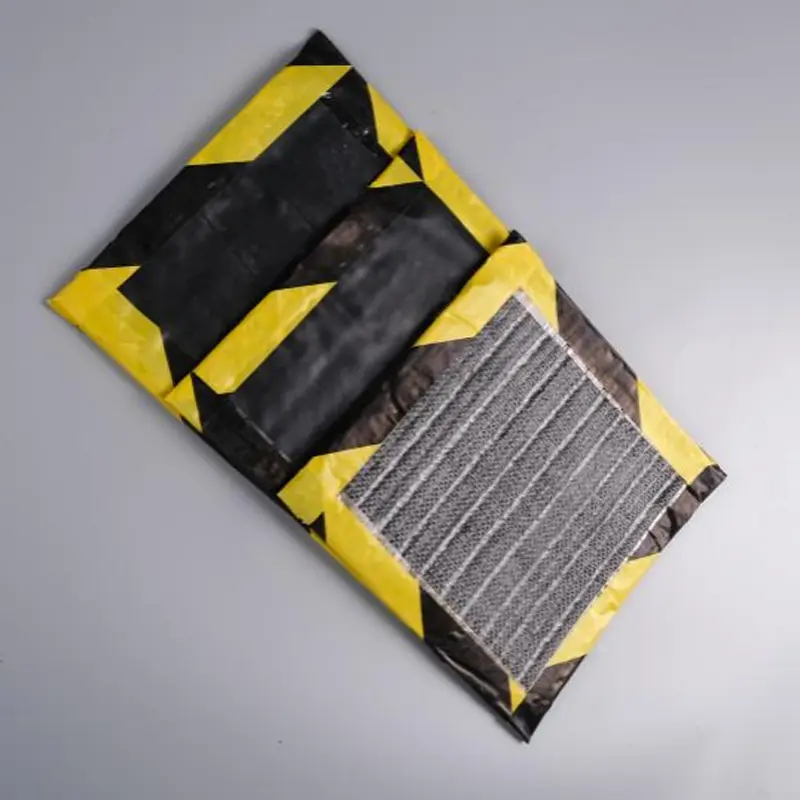 Geosynthetic Clay Liner Waterproof Blanket Bentonite
